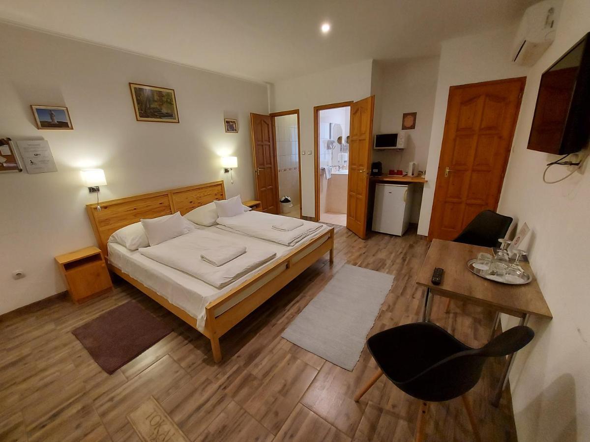 Ferienwohnung Boene Vendeghaz Es Borozo Tokaj Exterior foto